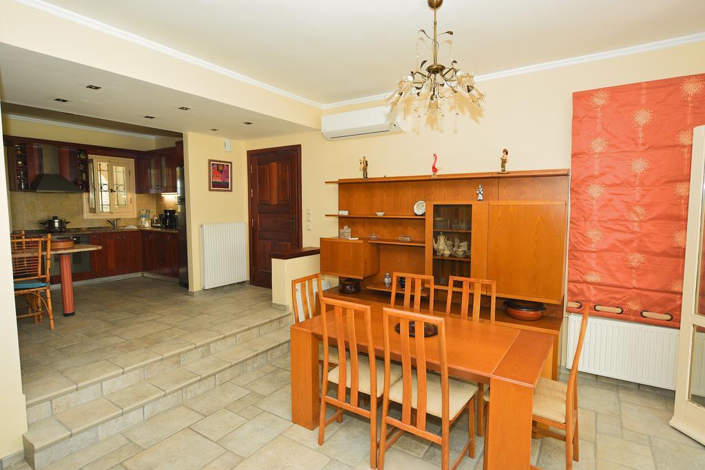Antonia Beachfront Villa Lefkimmi  Esterno foto
