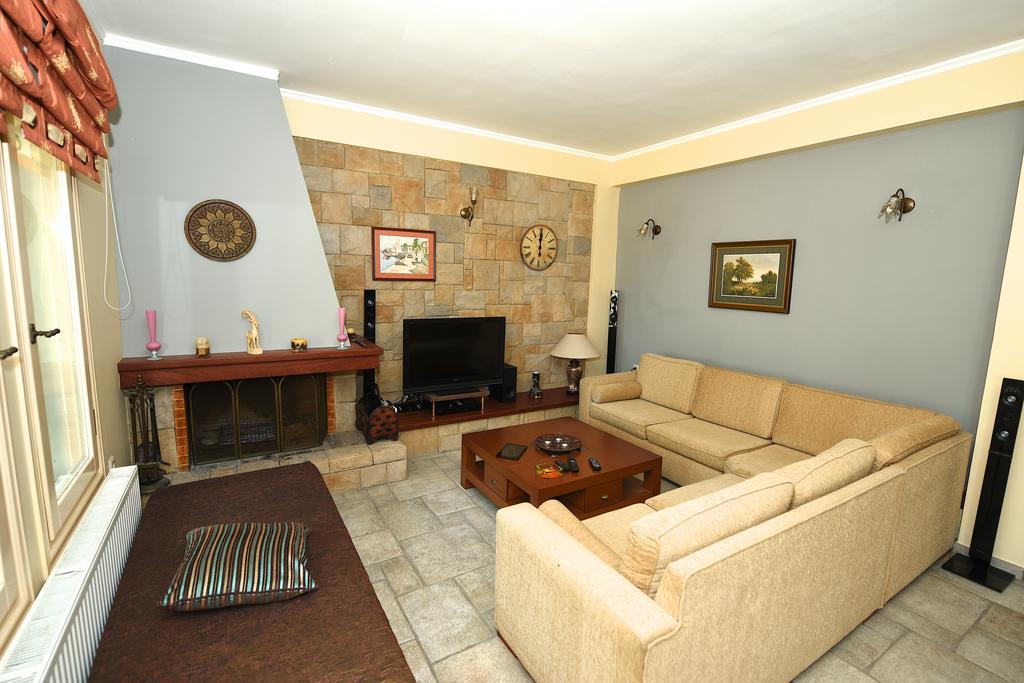 Antonia Beachfront Villa Lefkimmi  Esterno foto